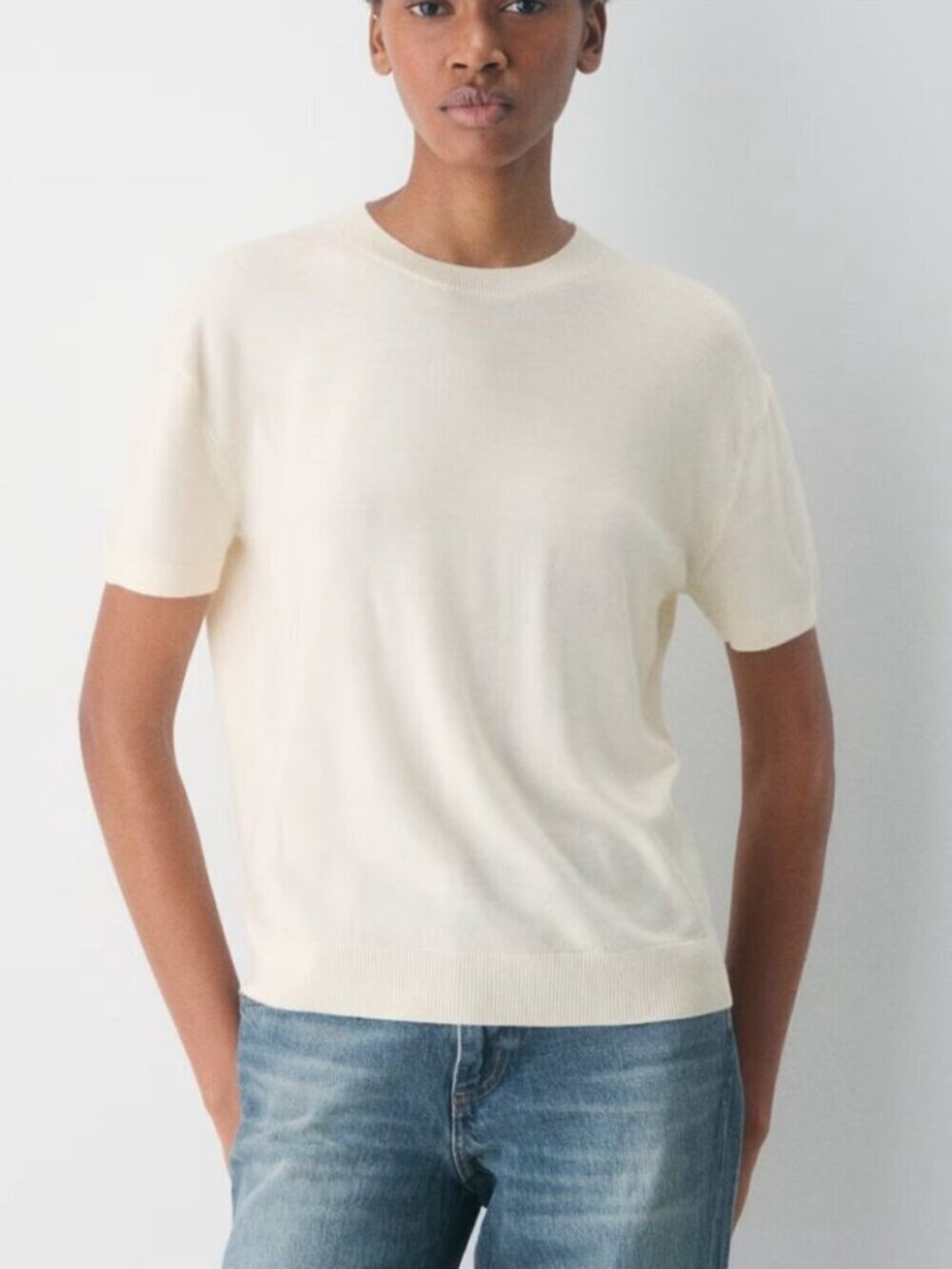Aritzia Bare Merino Wool Crew T-Shirt Lightweight Extra Fine Size Small